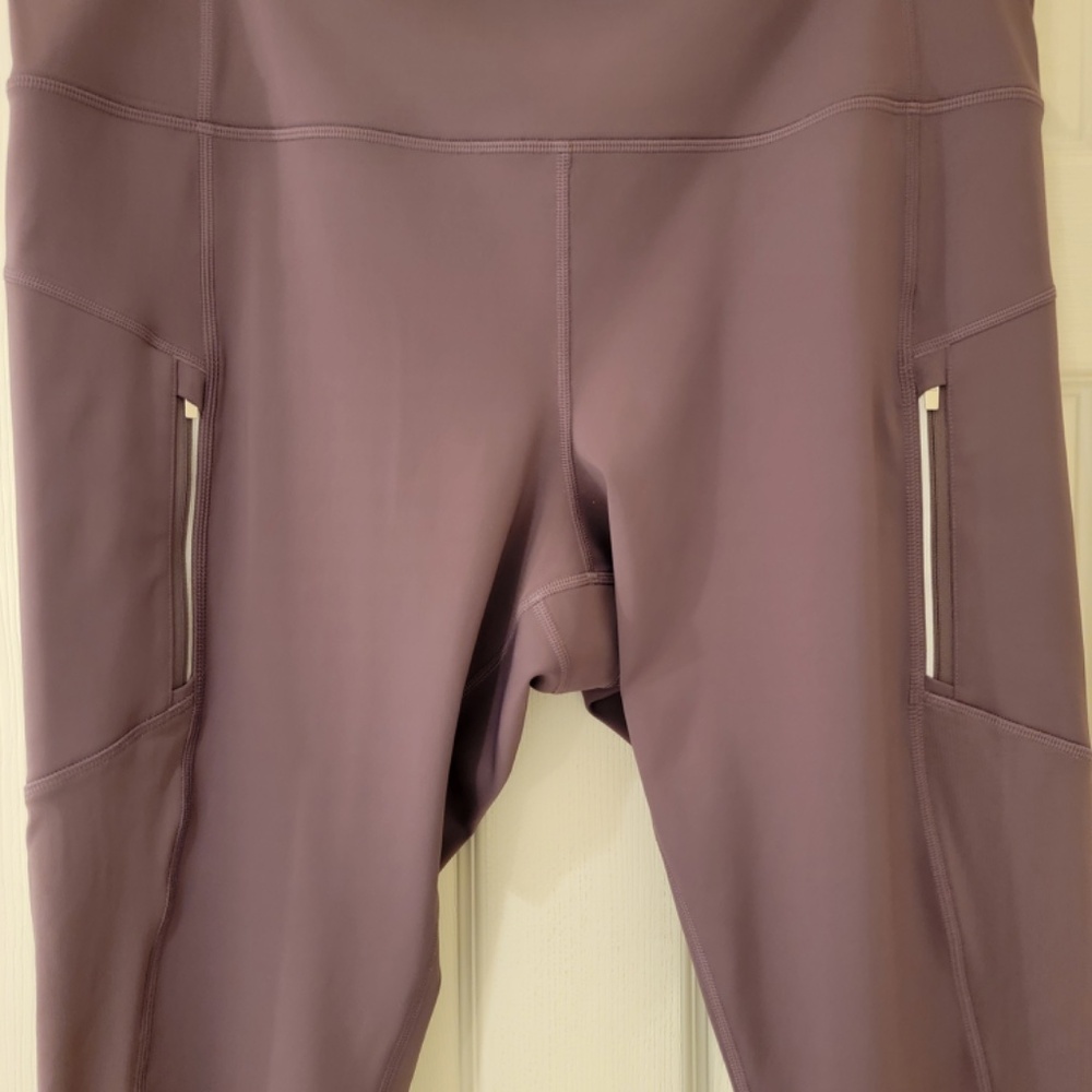 Athleta Rainer Unbrushed 7/8 Tight Size 2X Violet SuperSonic Pocket #981847 - Picture 5 of 10